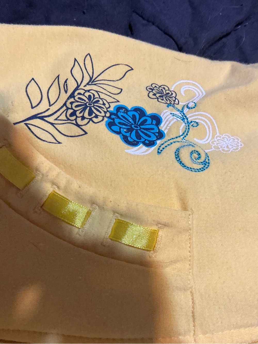 360 surf, sweater floral design - Picture 10 of 10